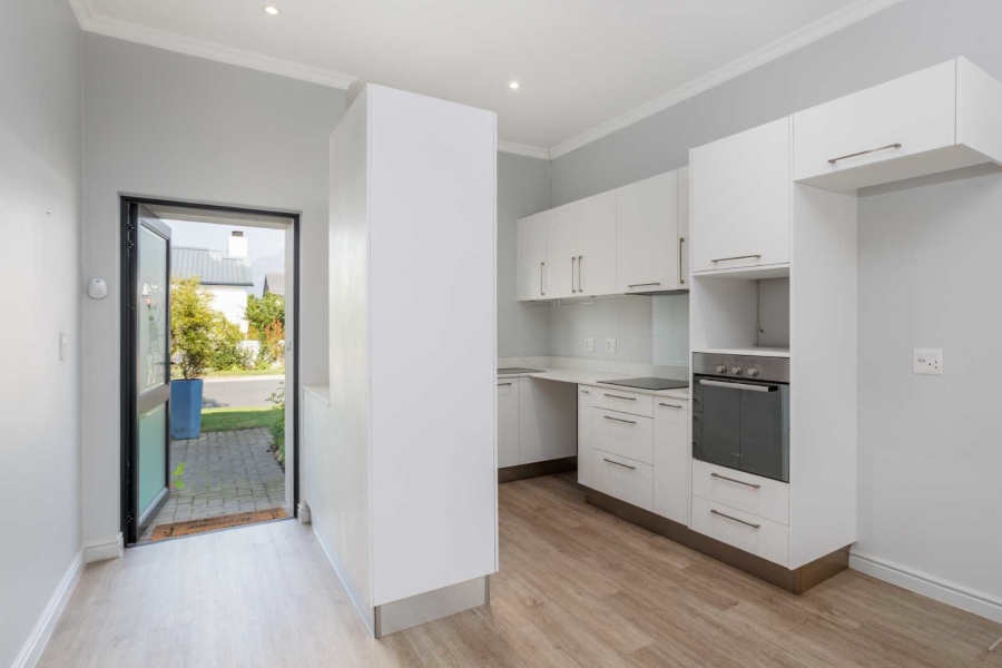To Let 2 Bedroom Property for Rent in Val De Vie Estate Western Cape